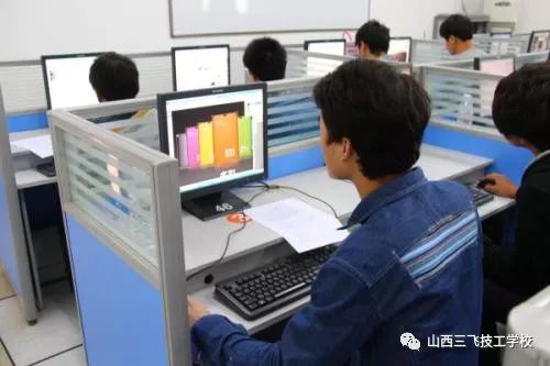 嵐縣初高中畢業(yè)生福音 計算機技術(shù)開發(fā)專業(yè)，畢業(yè)即就業(yè)，入學即簽合同